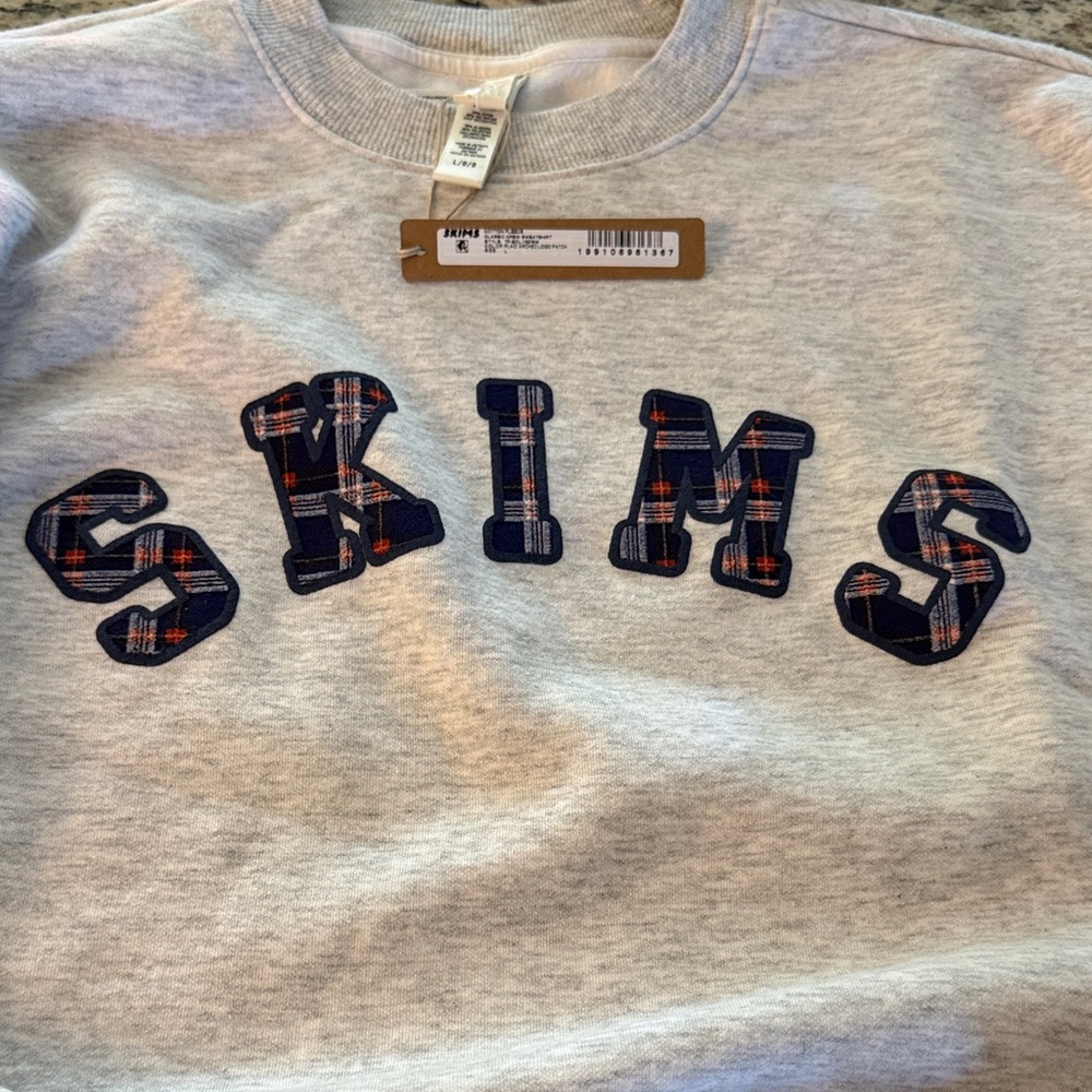 SKIMS Plaid Logo Cotton Fleece Crewneck Sweatshirt SOLD OUT - Picture 2 of 5